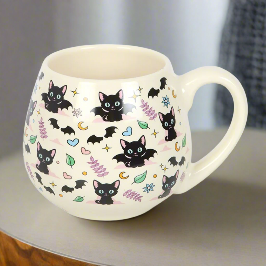 Cute and Creepy Cat Print Rounded Mug